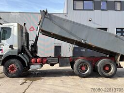 Renault Kerax 300 (POMPE MANUELLE / LAMES / STEEL / MAN...