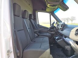 MERCEDES-BENZ SPRINTER 317 CDI AUT. L3H2