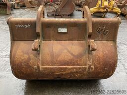 Verachtert Bucket with teeth