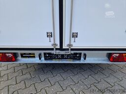 trailershop großer Lebensmittel Kühlanhänger Aluwanne mit Seitentür 230V Arktik 2000 Kühlung