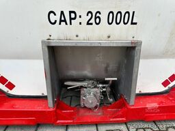 Singamas 20FT ISO, 26.000L/1-COMP/3 BAFFELS/3 manholes, ...