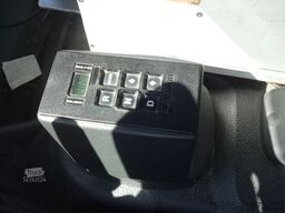 Mercedes-Benz Atego 1629 4X4 ROSENBAUER PUMP