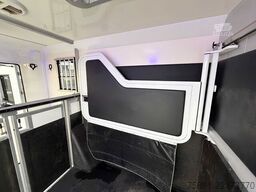 Renault Master Pferdetransporter  5 Sitzer Automatik