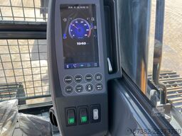 Hyundai R215L