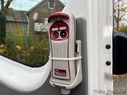 MERCEDES-BENZ Sprinter 313Cdi Maxi 9Sitze Automatik Lift Klima