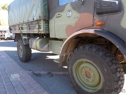 MERCEDES-BENZ Unimog MIL 2 To U 1300L  Mit Plane & Sprigel