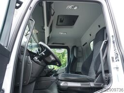 Mercedes-Benz Antos 2540 6x2 / 170 tho. km / HDS HIAB