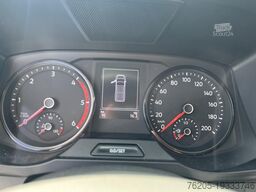 Volkswagen Crafter Kasten mittellang Hochdach FWD 2.0 TDI