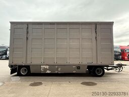 MENKE-JANZEN 4.Stock Viehanhänger Hubdach/Tränke/67m²