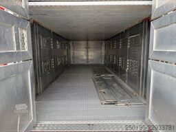 MENKE-JANZEN 4.Stock Viehanhänger Hubdach/Tränke/67m²
