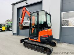 Kubota U27-4