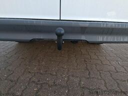 Mercedes-Benz VITO 116 NEUES MODELL AUTOM AHK KAMEA MBUX NAVI
