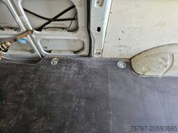 IVECO 35S16 A8 V L, mittellang & hoch, kleiner Schaden