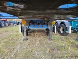SCHMITZ CARGOBULL Tankchassis mit Tankcontainer, 375.678 Km