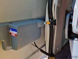 2 x Opel Movano, 3 x Fiat Ducato 18 Sitzer Jumpe