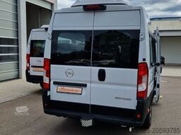 2 x Opel Movano, 3 x Fiat Ducato 18 Sitzer Jumpe