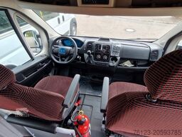 2 x Opel Movano, 3 x Fiat Ducato 18 Sitzer Jumpe