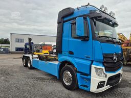 Mercedes-Benz Actros 2548 6x2