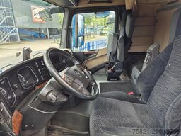 Mercedes-Benz Actros 2548 6x2