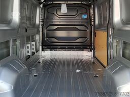 Renault Master 170.35 L2H2 - V-55-LKG - GESLOTEN GRIJS ...