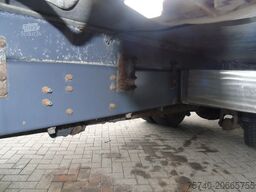 Scania P230 + CARRIER + 150.693KM!! + LIFT + EURO 5