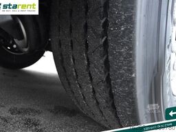 SCHMITZ CARGOBULL Tautliner, Hubdach, Palka, LED, Liftachse, XL