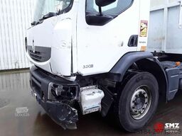 Renault Lander 320 accident / left side dammage