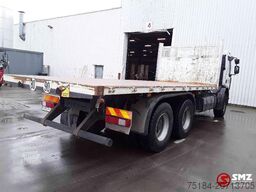 Renault Lander 320 accident / left side dammage