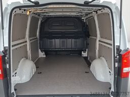Mercedes-Benz VITO 116 NEUES MODELL AHK KAM MBUX TOTWINKEL NAV