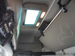 MAN TGX 26.470 / 2022 / Krone Refrigerator 4