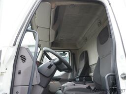 DAF LF 280 E6 4x2 / Chereau 22 EPAL refriger