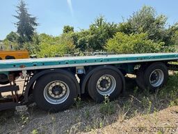 Langendorf Auflieger ST-3 Plateau Satteltieflader teleskopierbar, nachlaufgelenkt, nicht überfahrbar