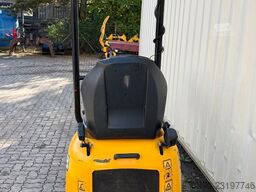 JCB 8008 CTS / 2022 BJ / 984 H / 3 x Löffel
