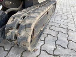 JCB 8008 CTS / 2022 BJ / 984 H / 3 x Löffel