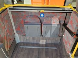 MERCEDES-BENZ Heckniederflur Sprinter 517 / 4 er Bestuhlung