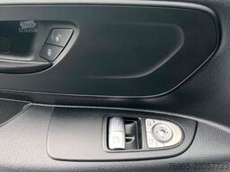 MERCEDES-BENZ Vito 114 LANG KLIMA TEMPOMAT SCHRÄNKE/REGALE AHK