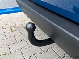MERCEDES-BENZ Vito 114 LANG KLIMA TEMPOMAT SCHRÄNKE/REGALE AHK