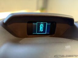 FORD Transit 2.2L *RTW*KTW*KRANKENWAG*LIEGE+HL