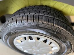 FORD Transit 2.2L *RTW*KTW*KRANKENWAG*LIEGE+HL