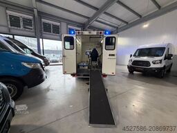 VOLKSWAGEN T5 Transporter*RTW KOFFER*LIEGE*TRAGESTUHL*3.25T