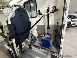 VOLKSWAGEN T5 Transporter*RTW KOFFER*LIEGE*TRAGESTUHL*3.25T