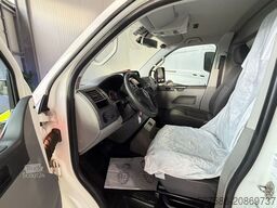 VOLKSWAGEN T5 Transporter*RTW KOFFER*LIEGE*TRAGESTUHL*3.25T