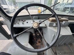 MERCEDES-BENZ Unimog 411 Westfalia