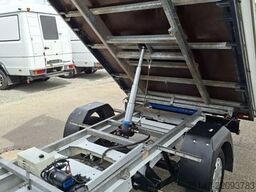 FORD Transit Trend 2.0 TDCi 3-Sitzer 3-Seitenkipper