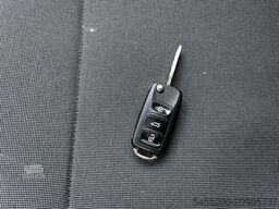 VW Transporter Kombi 2.0 TDI L1H1 150pk Automaat D...