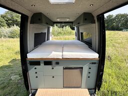 Mercedes-Benz Sprinter 319