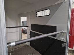 Cheval Liberté Touring One single Horse Trailer Frontexit 1600kg Pullman brandnew