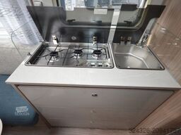 Fendt Tendenza 560 SG 2.000kg * Mega SAT* TV