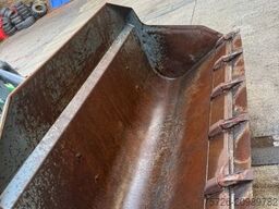 KRAMER 8105 mit 40 Km/h Fzg Brief vorhanden 1950 Std .