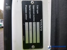 Volvo FM7 290 6X4 RHD vacuum tank 13.7 m3